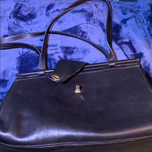 Wilson leather woman’s vintage pocketbook